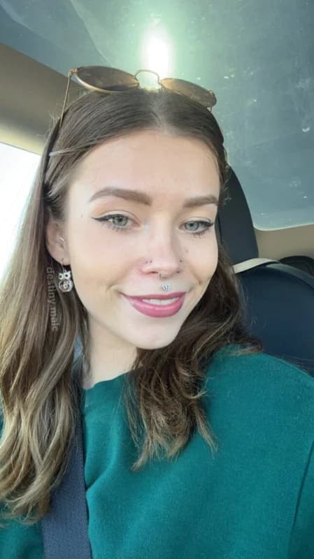Queenegirl27 profile photo 1